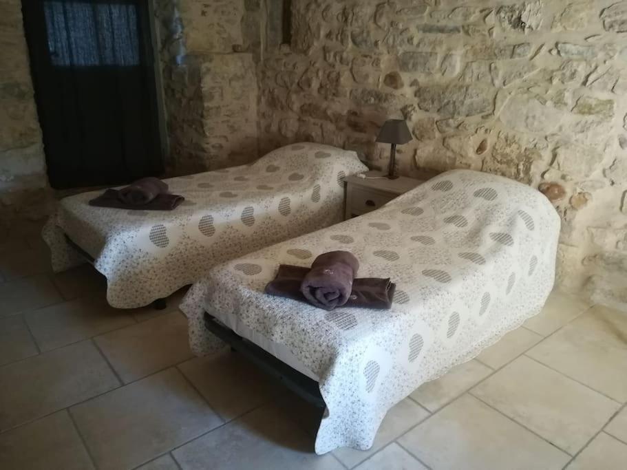 Gite De Charme 80 M², Piscine, Proche D'Uzes. Vezenobres Екстер'єр фото