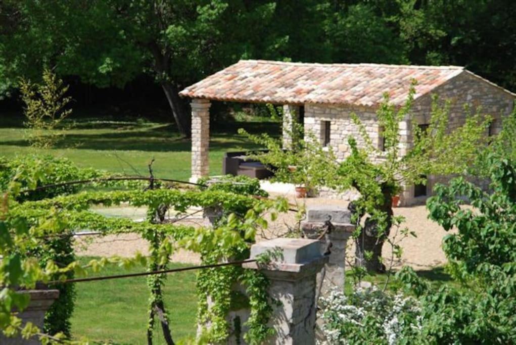Gite De Charme 80 M², Piscine, Proche D'Uzes. Vezenobres Екстер'єр фото