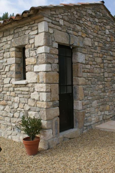 Gite De Charme 80 M², Piscine, Proche D'Uzes. Vezenobres Екстер'єр фото