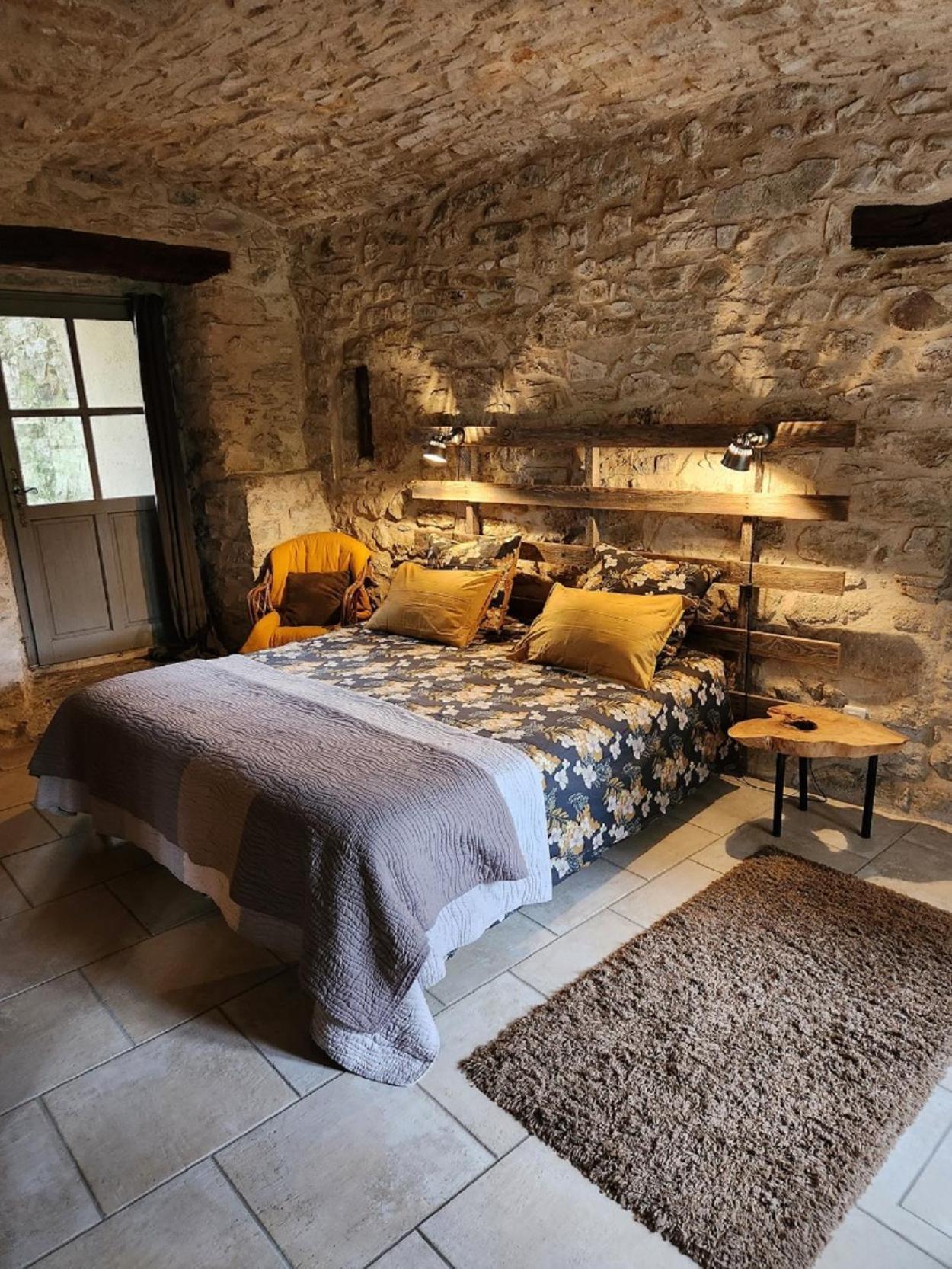 Gite De Charme 80 M², Piscine, Proche D'Uzes. Vezenobres Екстер'єр фото