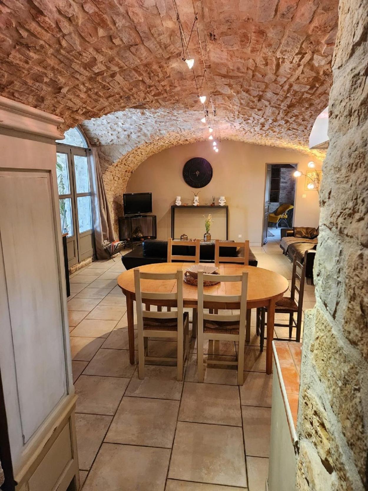 Gite De Charme 80 M², Piscine, Proche D'Uzes. Vezenobres Екстер'єр фото
